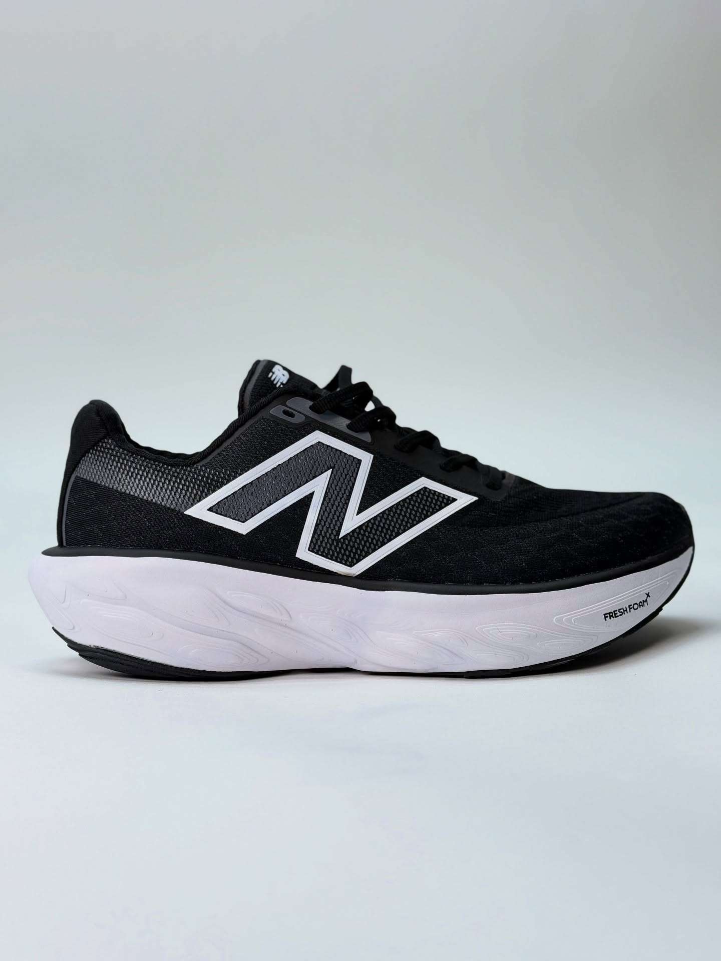 561663750_17973952442937054_6222322898042424841_n.jpg New Balance Fresh Foam X 1080v14 Black & White - Image 1