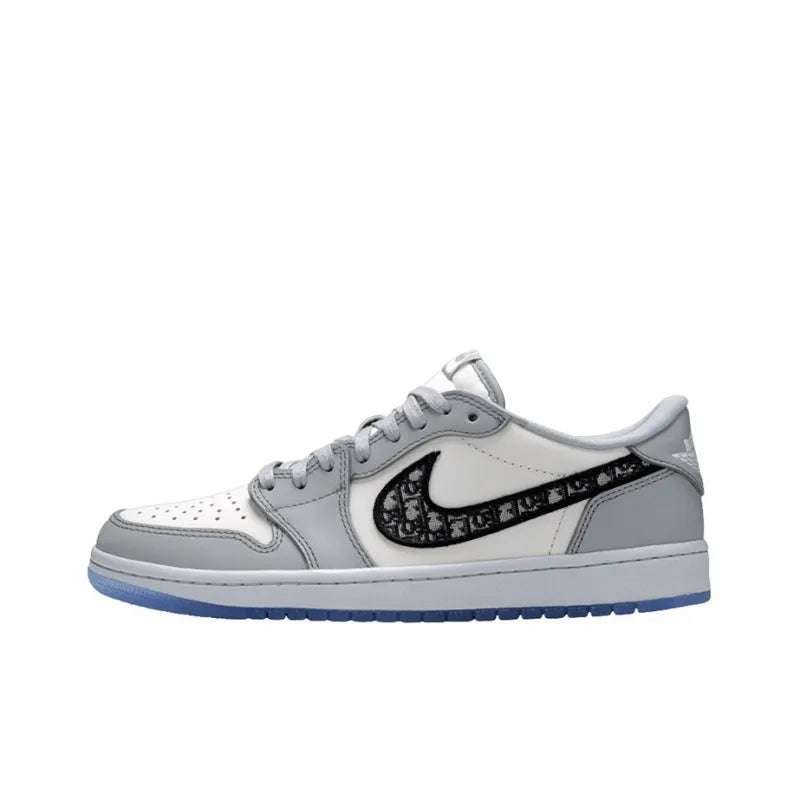 DiorxAirJordan1Low_5.jpg Dior x Air Jordan 1 Low - Image 1