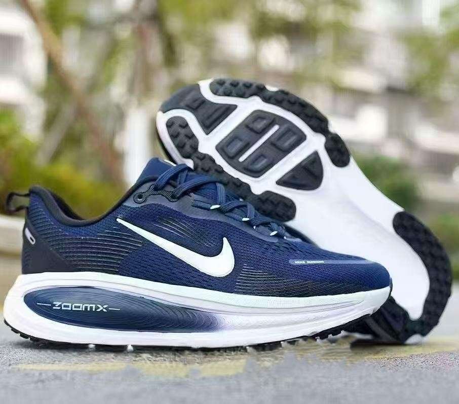 Nike-Vomero-18-Blue-1.jpg Nike Vomero 18 Blue Void - Image 1